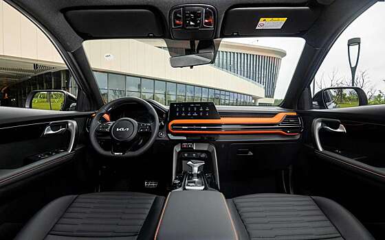 В Россию привезли кроссовер Kia Sportage Ace