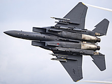 В США заявили о начале переброски истребителей на Ближний Восток