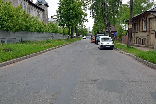 В Костроме начали ремонтировать дороги за полмиллиарда рублей