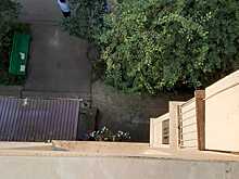 Серьезные травмы получил выпавший из окна ребенок в Пятигорске