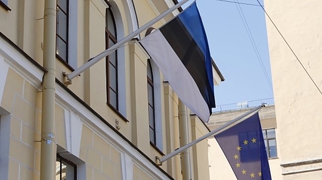 Эстония на три месяца закроет ночью два погранперехода с Россией