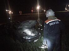 В Пугачевском районе иномарка вылетела в кювет