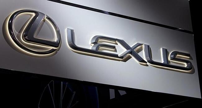 Из деревни в Новой Москве угнали Lexus за 5 млн рублей