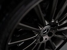 Эксперты сообщили о падении люксового авторынка в России — тенденция наблюдается с осени