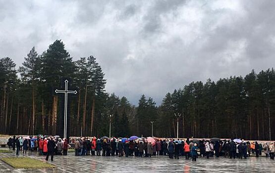 Жители Свердловской области почтили память жертв политических репрессий
