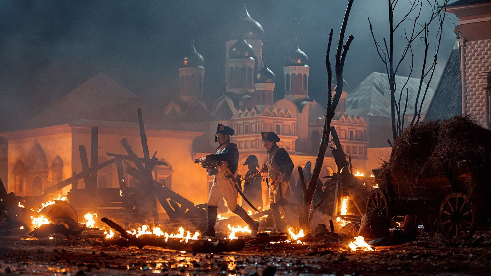 В кинопарке «Москино» отсняли сцены пожара 1812 года для фильма об Александре I - EuroPress.news