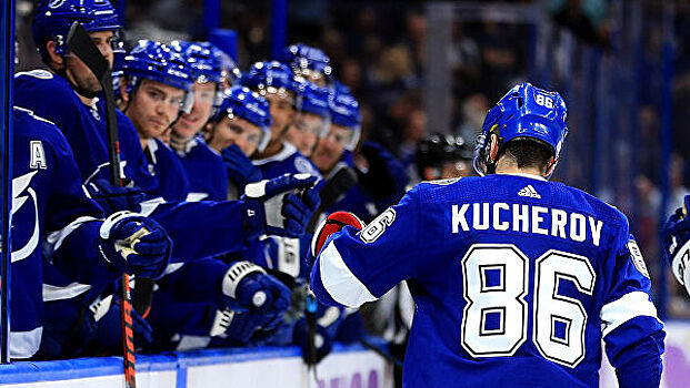 ​Кучеров стал третьей звездой дня в НХЛ