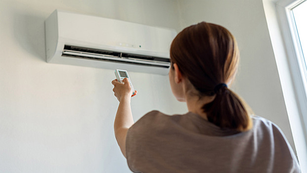 Не сжечь технику и не заболеть: как пользоваться кондиционером в жару