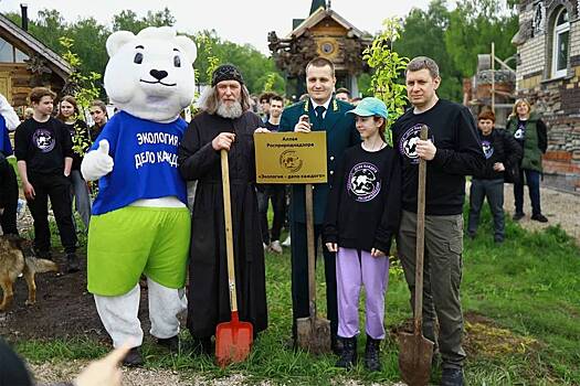 Аллея из сотни деревьев появилась в деревне путешественника Конюхова под Тулой