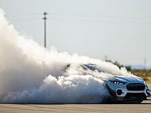 Ford показал шокирующий тизер особого Mustang Mach-E