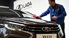 Блогер назвал Lada Vesta лучшим автомобилем за 1,5 млн рублей