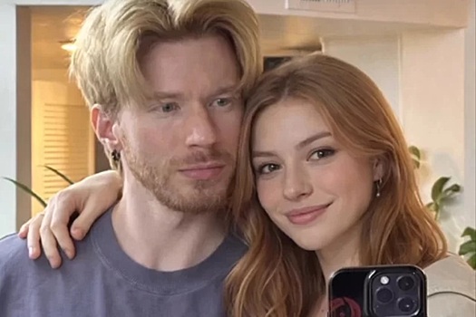 Никита Пресняков прилетел к бабушке на Кипр: «Мужская слеза на подходе»