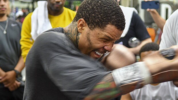 Чемпион мира по боксу объявлен в розыск