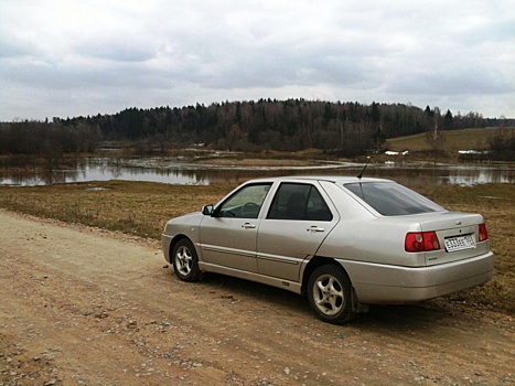 Chery Amulet – китайская копия Seat Toledo