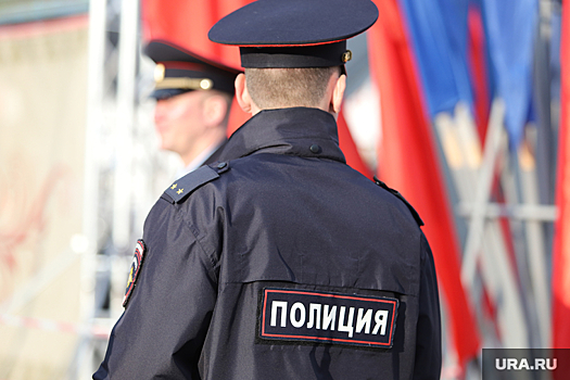 Свердловским полицейским запретили собираться по кабакам