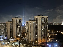 В Москве замечены характерные для Арктики световые столбы