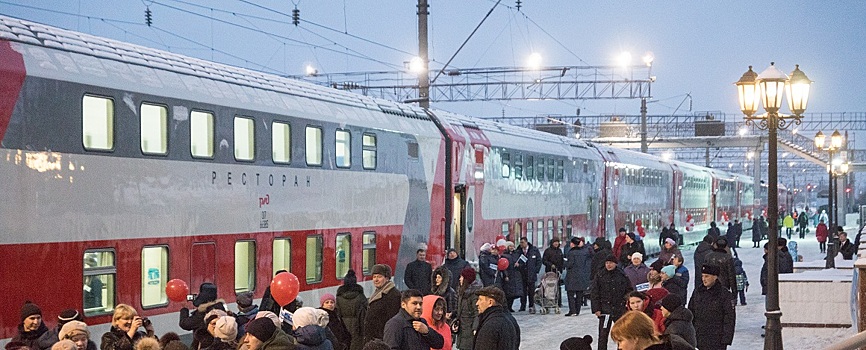 Двухэтажный поезд отправился в первый рейс Ижевск-Москва