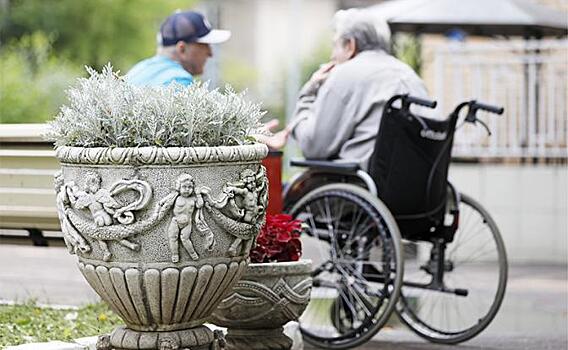 Пенсионная реформа: Власть перекрывает старикам доступ в дома престарелых