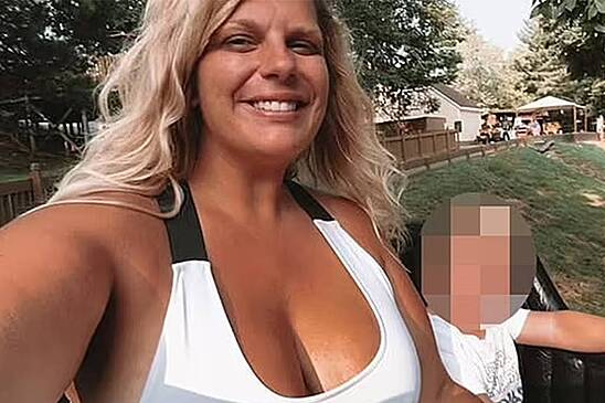 Учительницу заподозрили в инцесте после оргии со школьниками