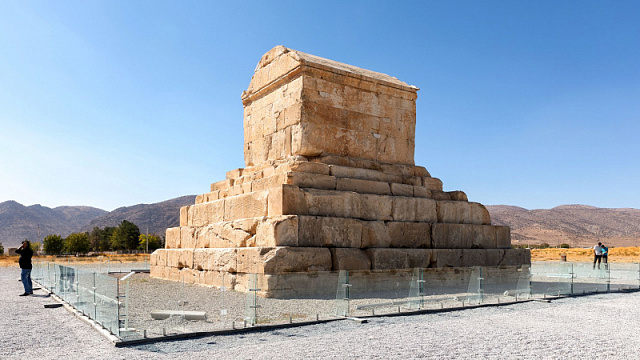 В Иране отреставрируют гробницу Кира Великого