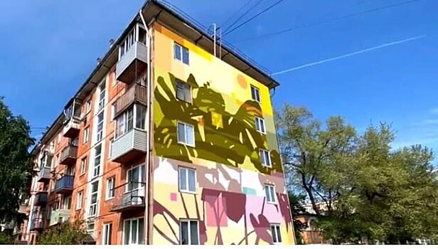 Уличные художники украсят фасады еще трех домов на правобережье Красноярска