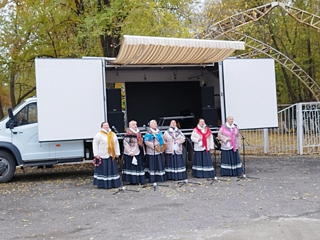 В Донбассе и Новороссии начали праздновать День народного единства