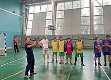 Команда ПНИ № 20 стала участницей окружных соревнований по мини-футболу