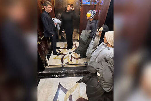 Гимнастка Ляйсан Утяшева и комик Павел Воля снялись вместе с детьми