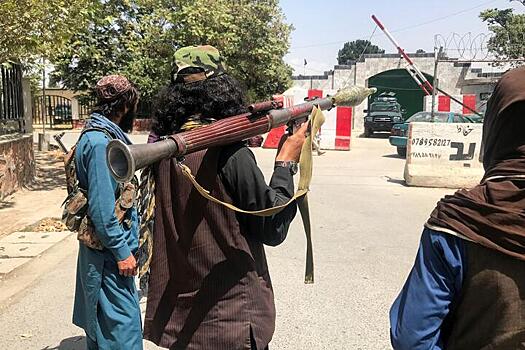 Американцы уничтожили военную технику в аэропорту Кабула