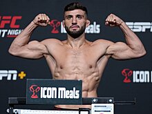 Взвешивание перед UFC on ESPN 47: Веттори и Каннонир показали одинаковый вес, Царукян и Силва – тоже