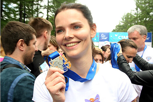 Елизавета Боярская и Ксения Раппопорт пробежали марафон