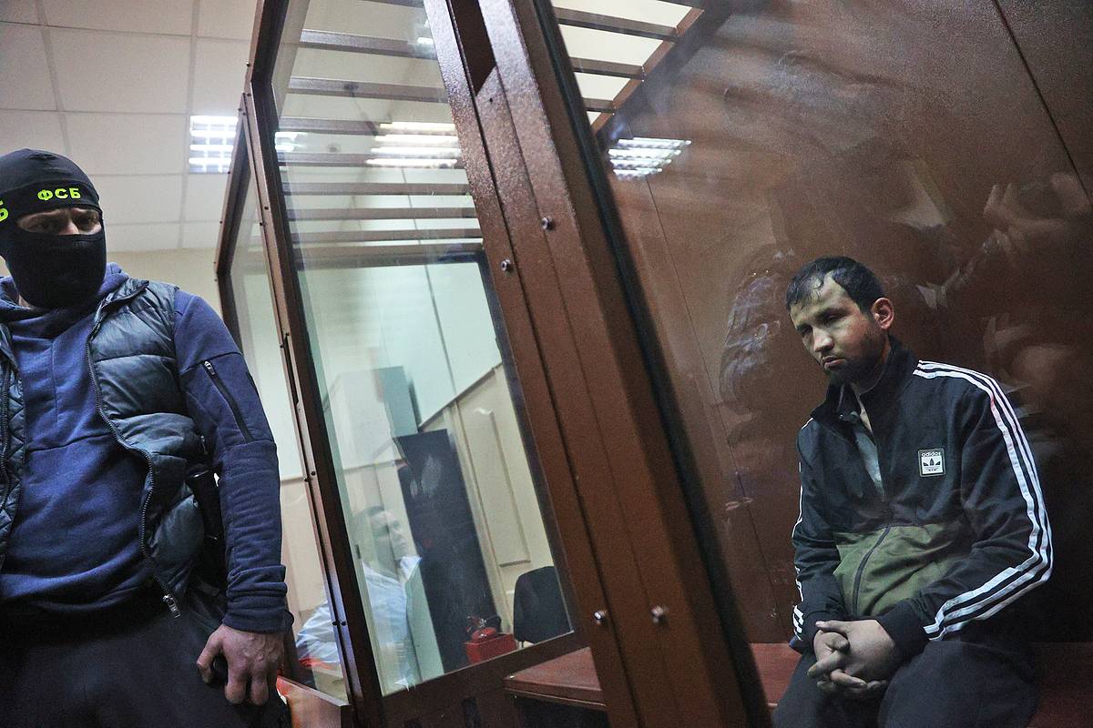 Семью террориста из «Крокуса» увезли из их дома в Таджикистане