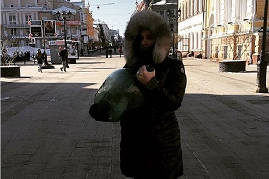 Елена Ваенга сделала необычные покупки в Нижнем Новгороде