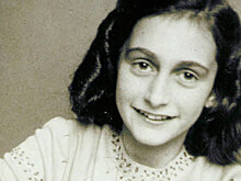 Ученые смогли расшифровать неизвестные страницы дневника Анны Франк