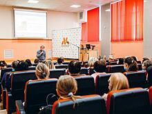 На Среднем Урале для школьников и педагогов организовали психологические встречи