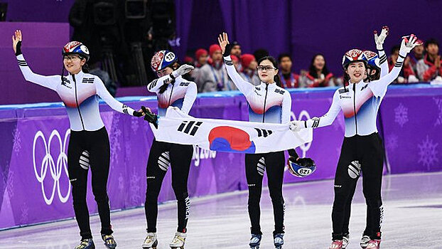 Южная Корея выиграла мужскую и женскую эстафеты на ЧМ, Россия — без медалей
