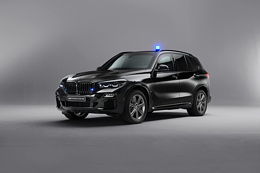 Посмотрите на гонку бронированного BMW X5 против пули