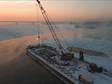 Видео: новосибирцам показали масштабное строительство моста с высоты