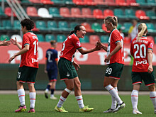 Футболистки «Локомотива» забили 12 безответных голов в ворота «Академии футбола» в матче Кубка России