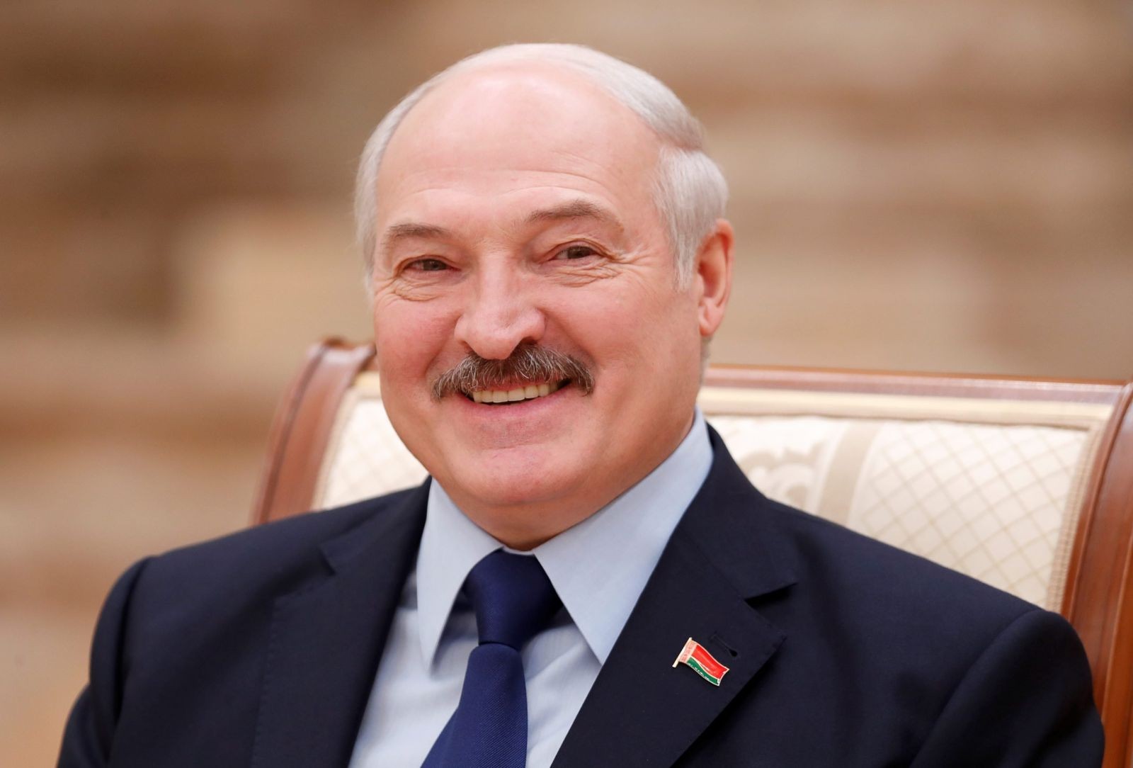 Лукашенко построит порт в Приморье