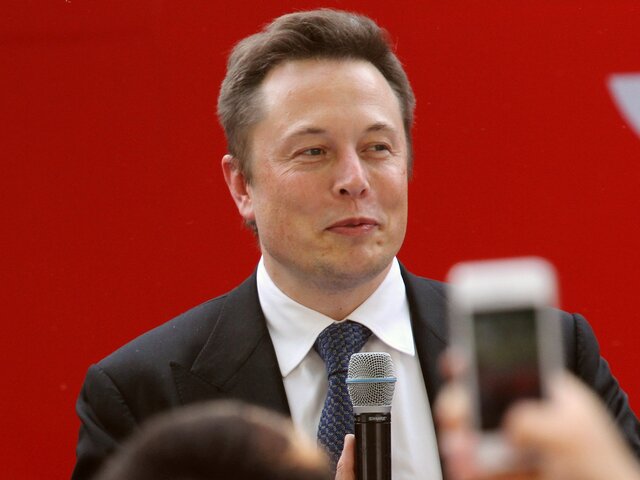 Илон Маск заявил, что ИИ может уничтожить человечество, как в "Терминаторе"