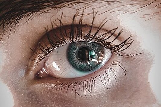 Россиянам назвали опасные причины покраснения глаз
