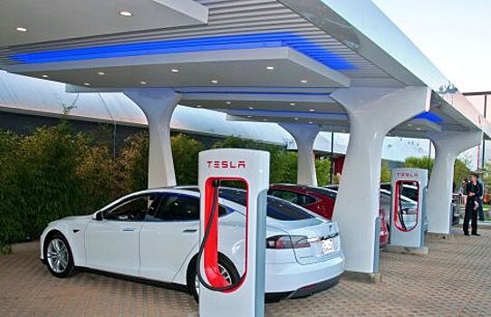 В Tesla готовятся к масштабному увеличению зарядных станций в России