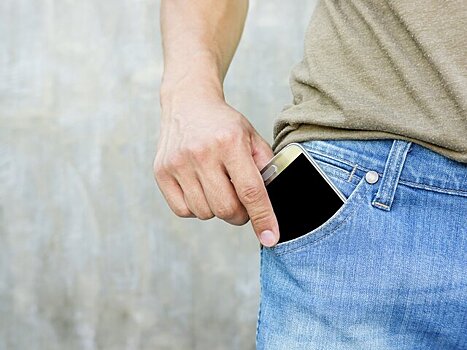Какие проблемы со здоровьем может вызвать телефон в кармане