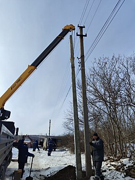 Пять специалистов из Оренбуржья прибыли в Перевальск для ремонта электросетей