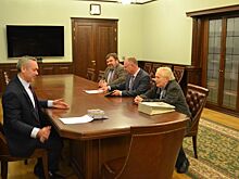 Андрей Травников встретился с дирижером Томасом Зандерлингом
