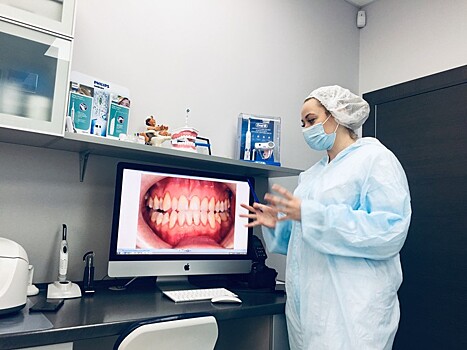 Стоматолог назвал частые ошибки в уходе за зубами