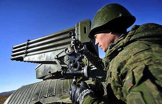 Артиллеристы в учениях применили ракеты