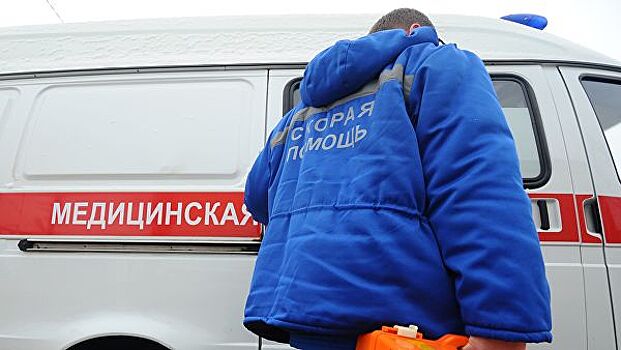 В Ростовской области школьный автобус столкнулся с легковушкой