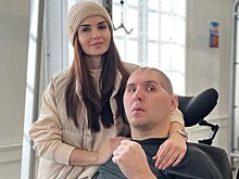 Абдусаламов впервые за 12 лет прилетел в Дагестан. В аэропорту его встретил Махачев